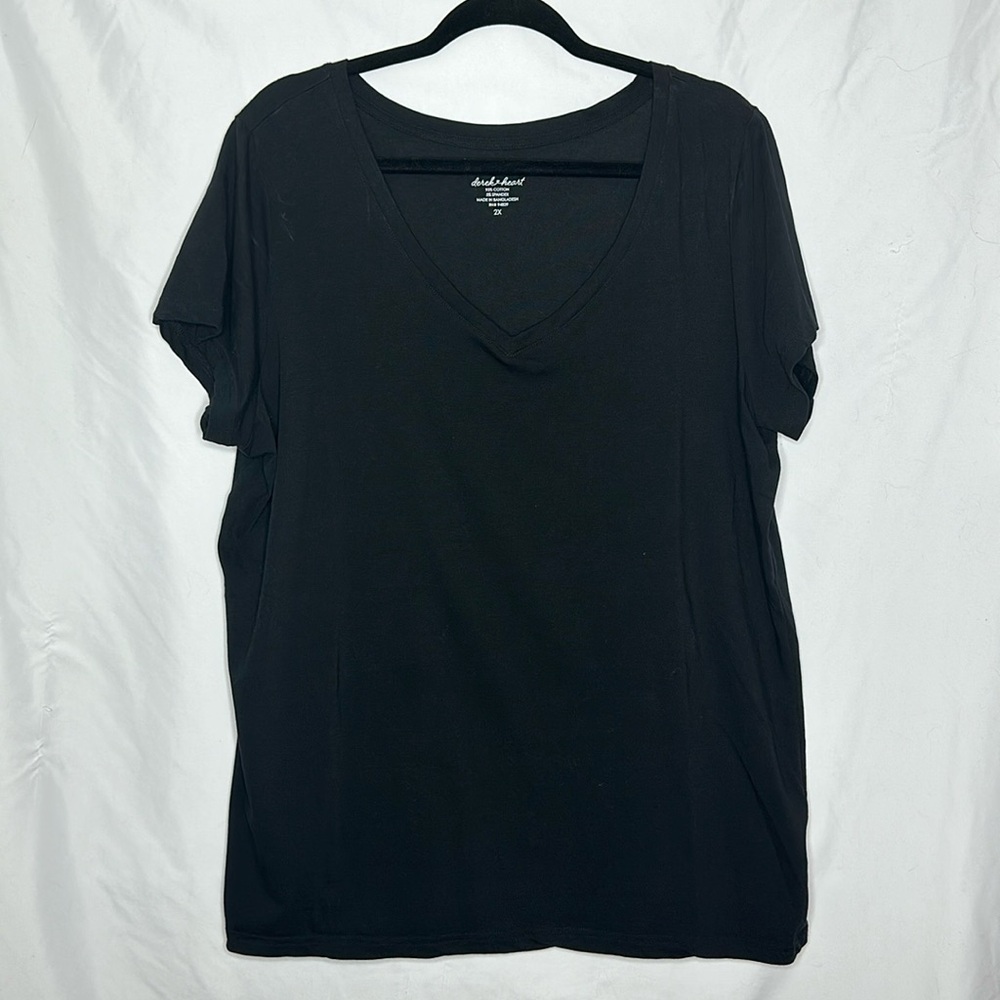 Derek Heart V-Neck Tee